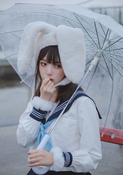 最年轻的小姨