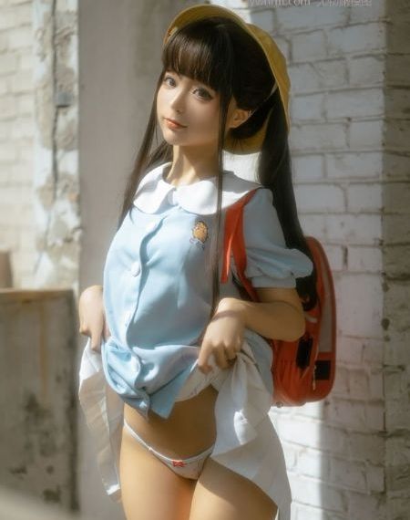 爱唱歌的大姐姐