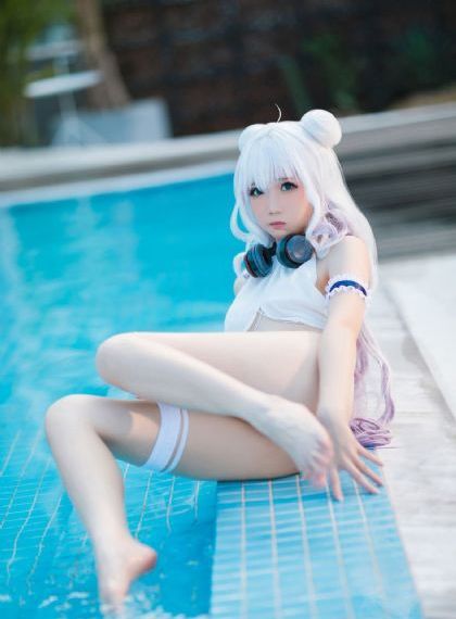 漂亮瘦子