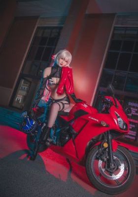 憎侣之夜动漫